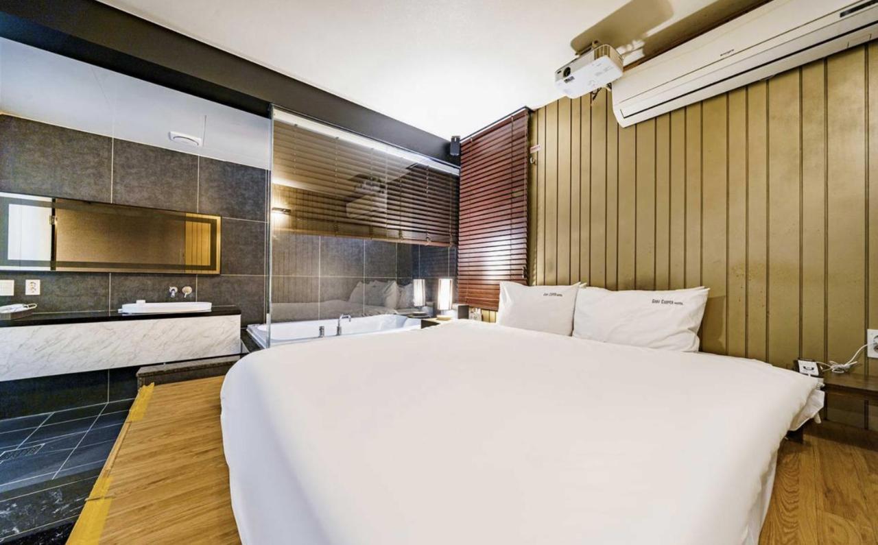 Haeundae Gary Cooper Hotel Busan Extérieur photo